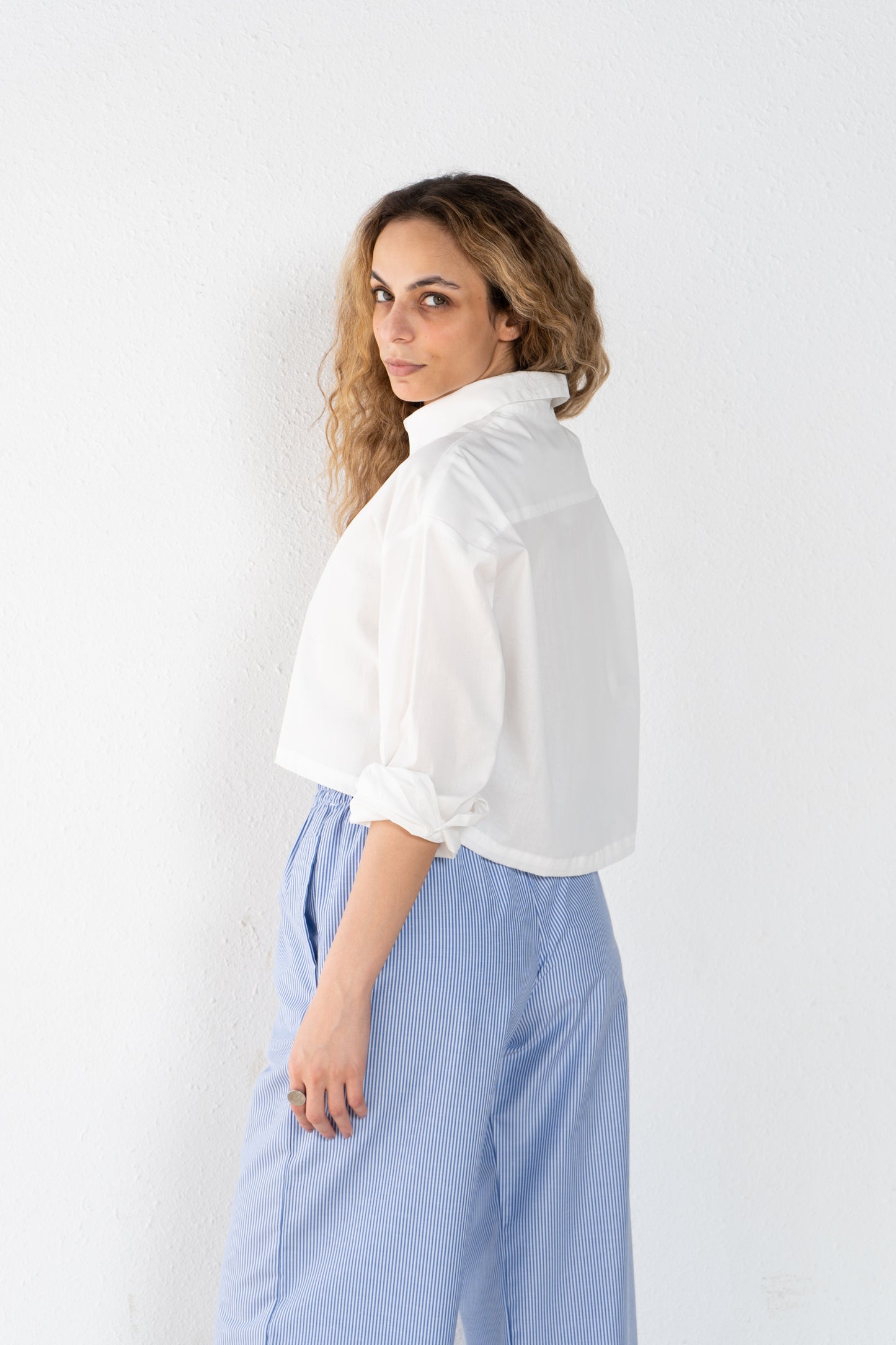 Cropped poplin shirt