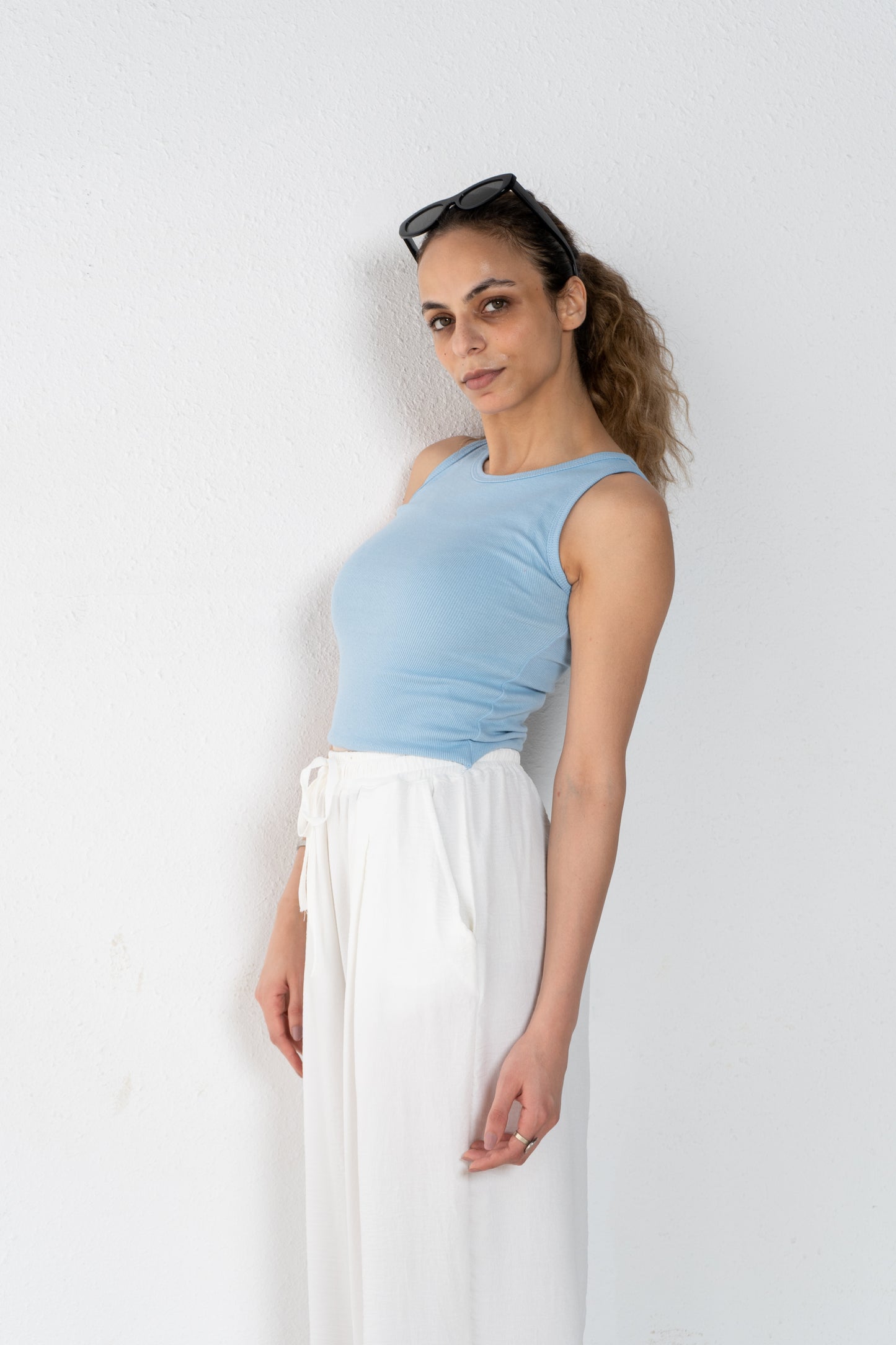 Basic cotton cropped top