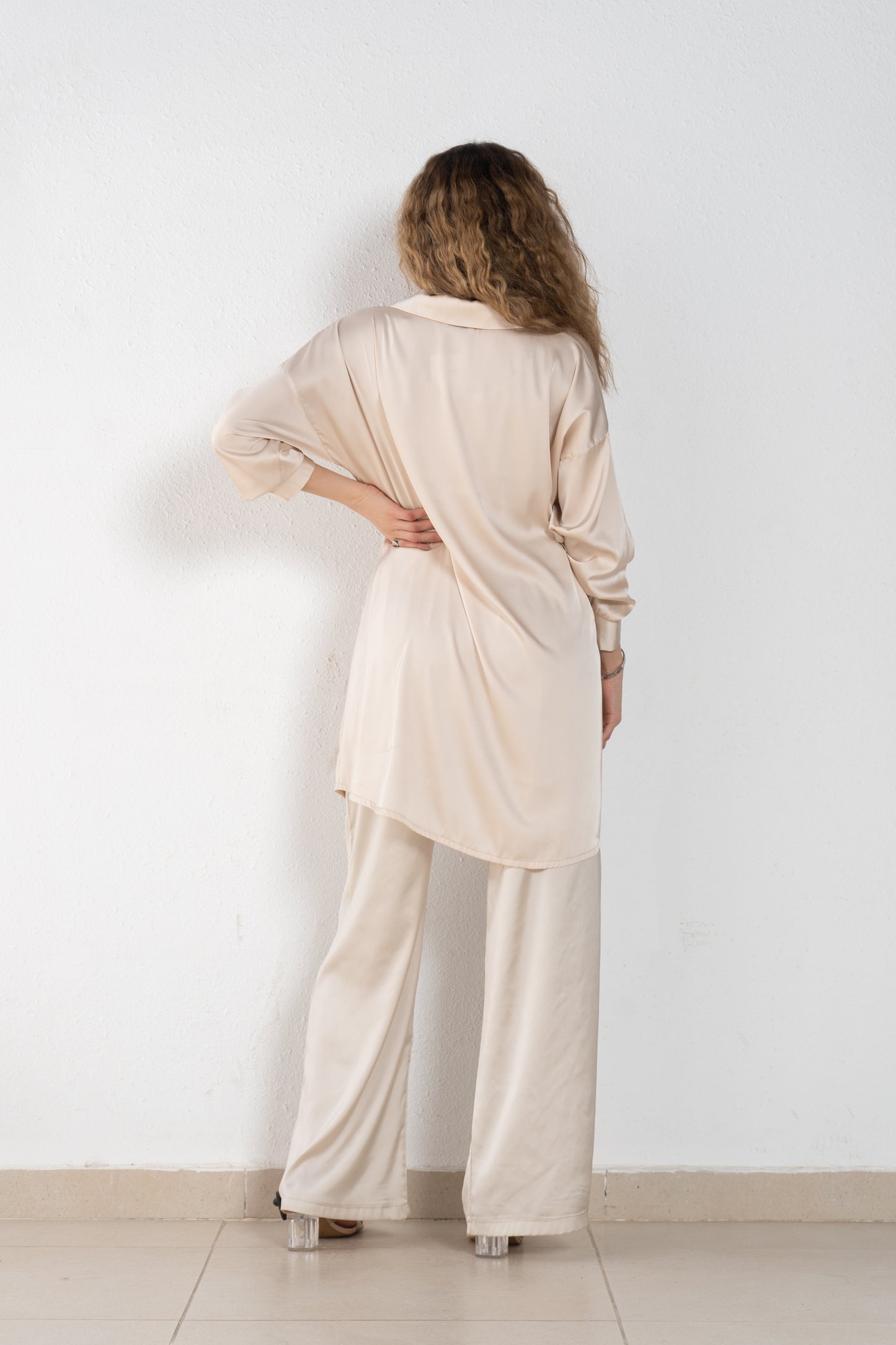 Wide leg satin pants