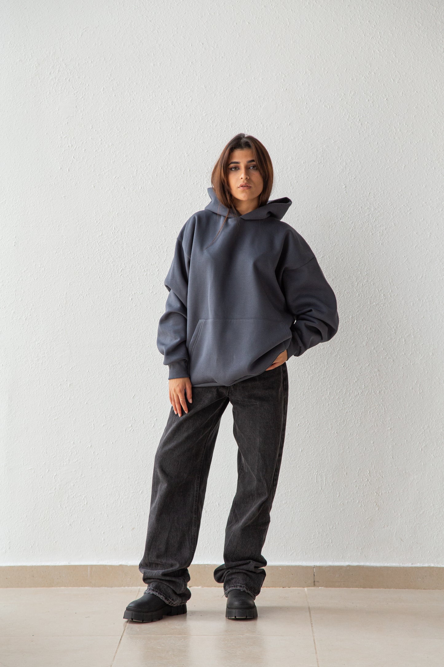 Basic oversized hoodie with inside fleece