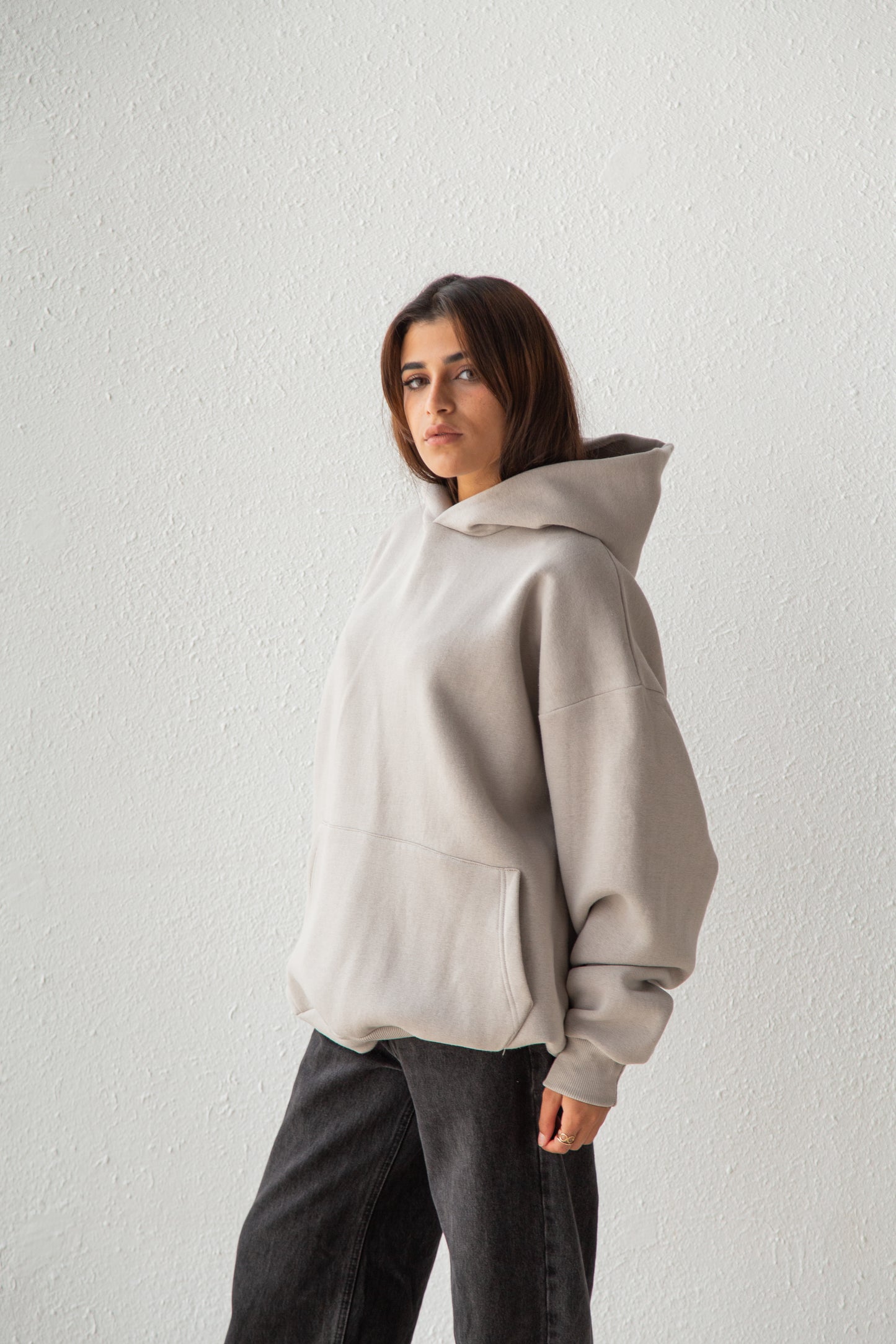 Basic oversized hoodie with inside fleece