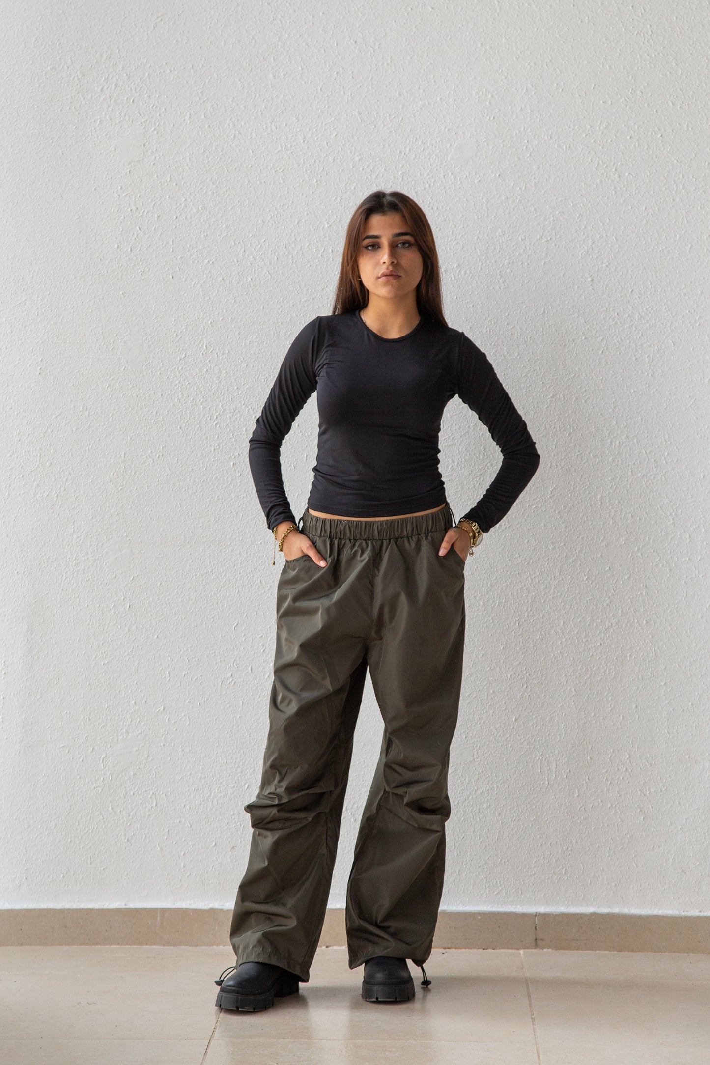 Waterproof parachute pant