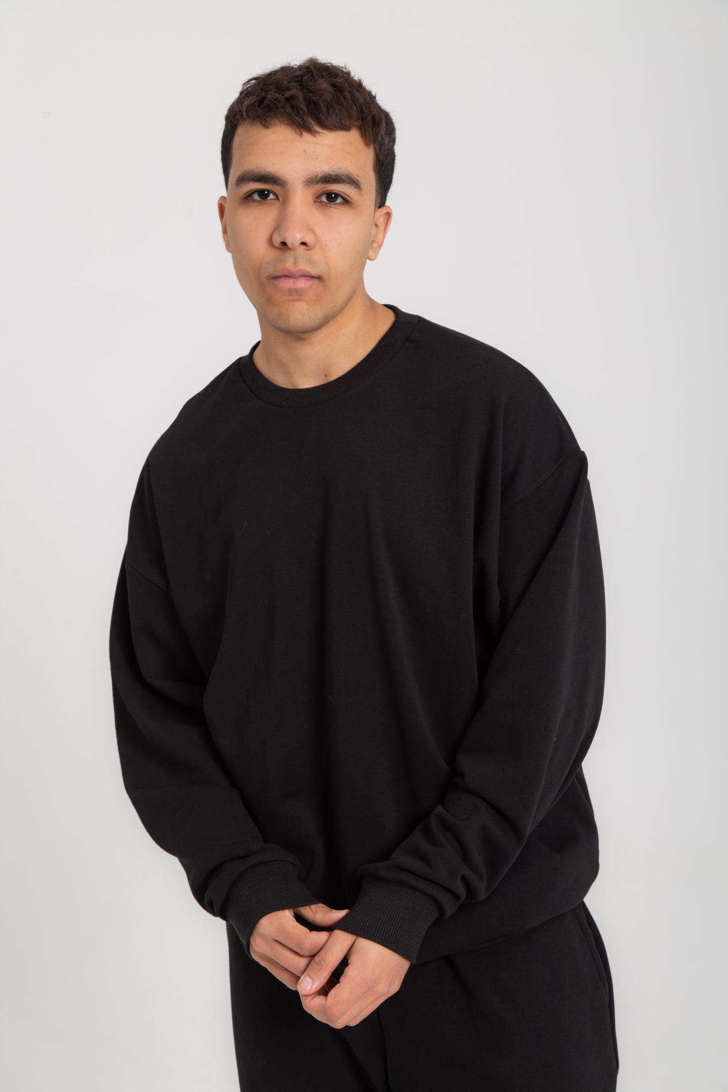 Basic cotton crewneck