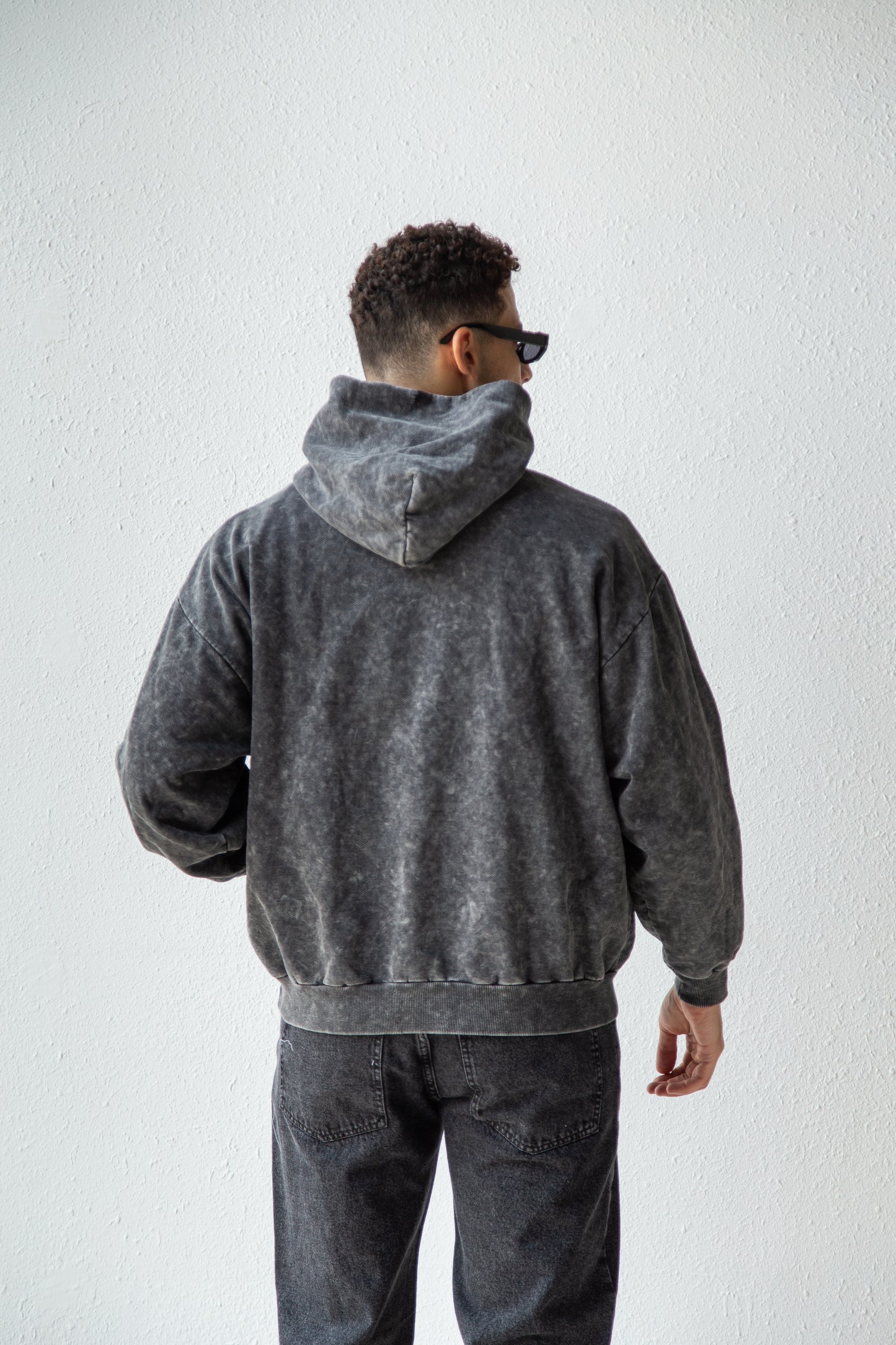 Basic washed hoodie