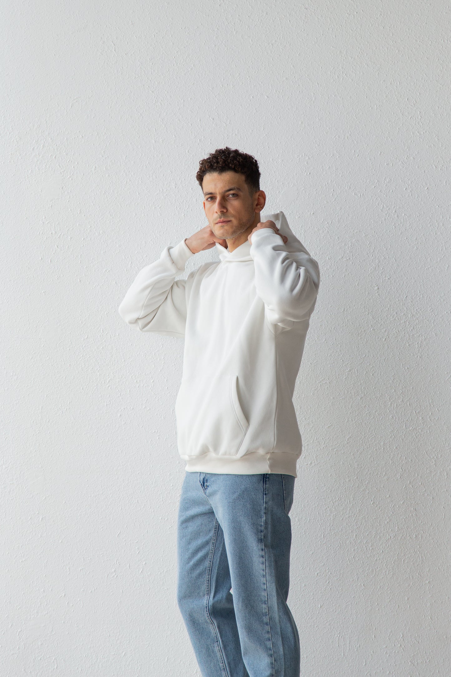 Basic oversized hoodie with inside fleece