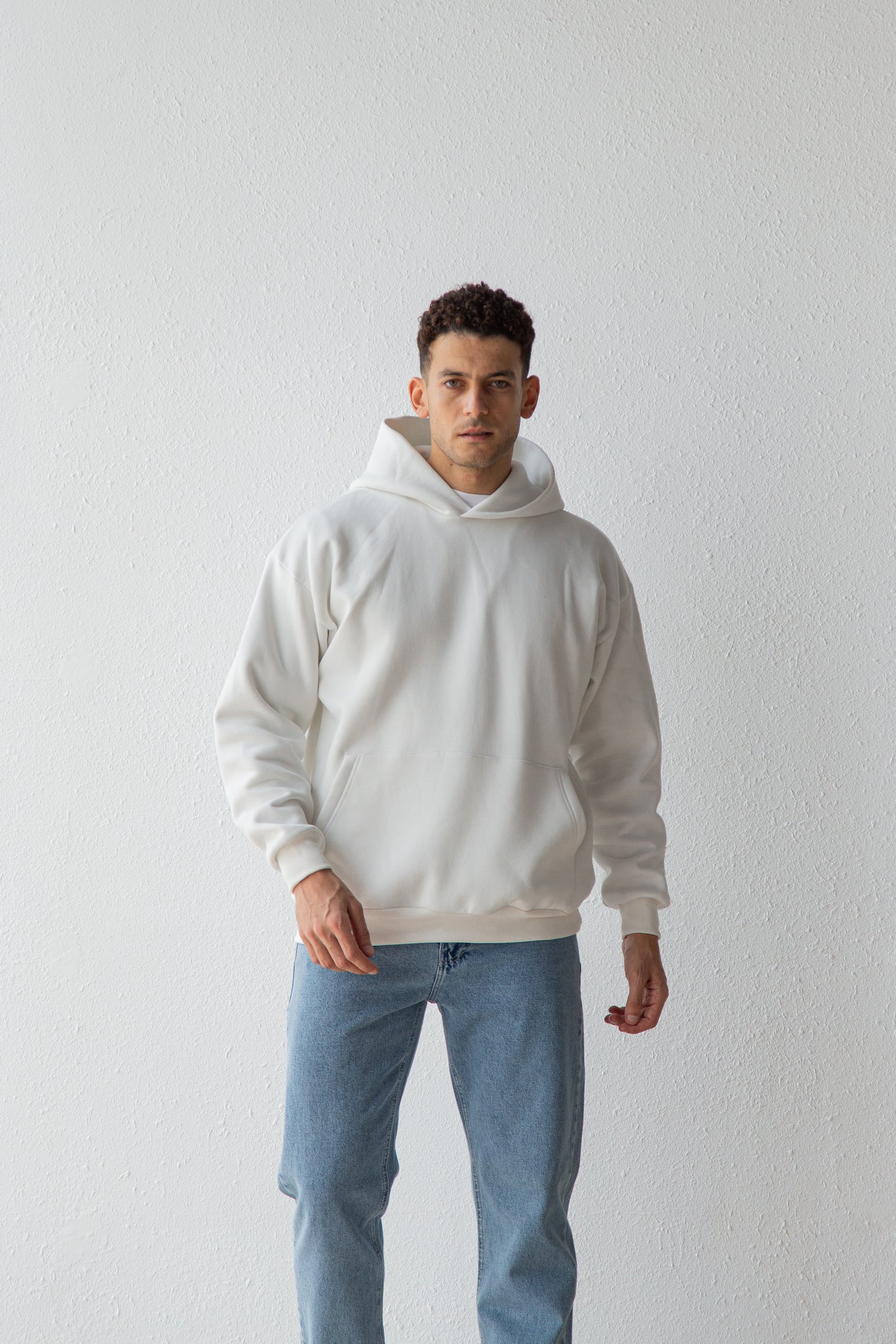 Basic oversized hoodie with inside fleece