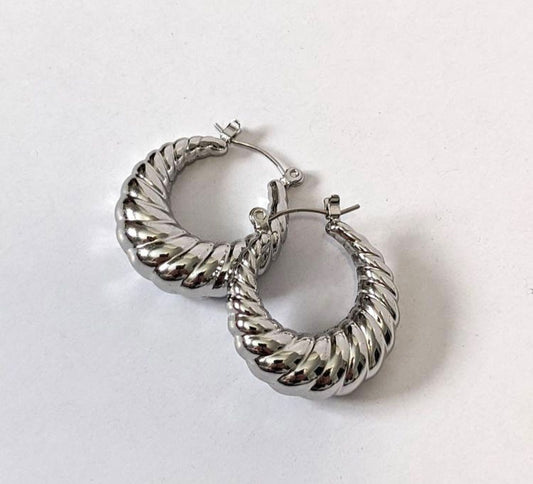 croissiant earrings