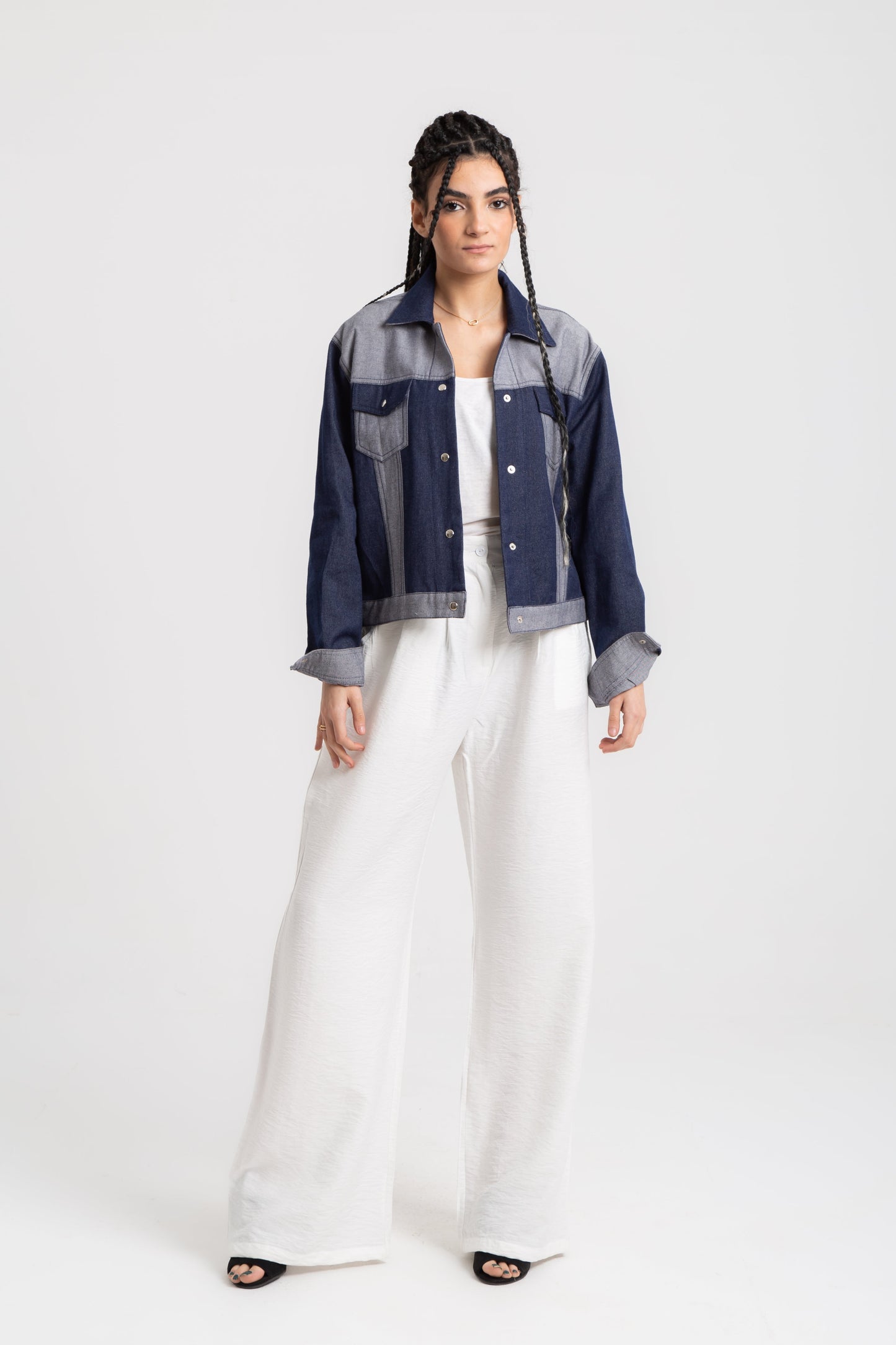 Two tones jeans jacket