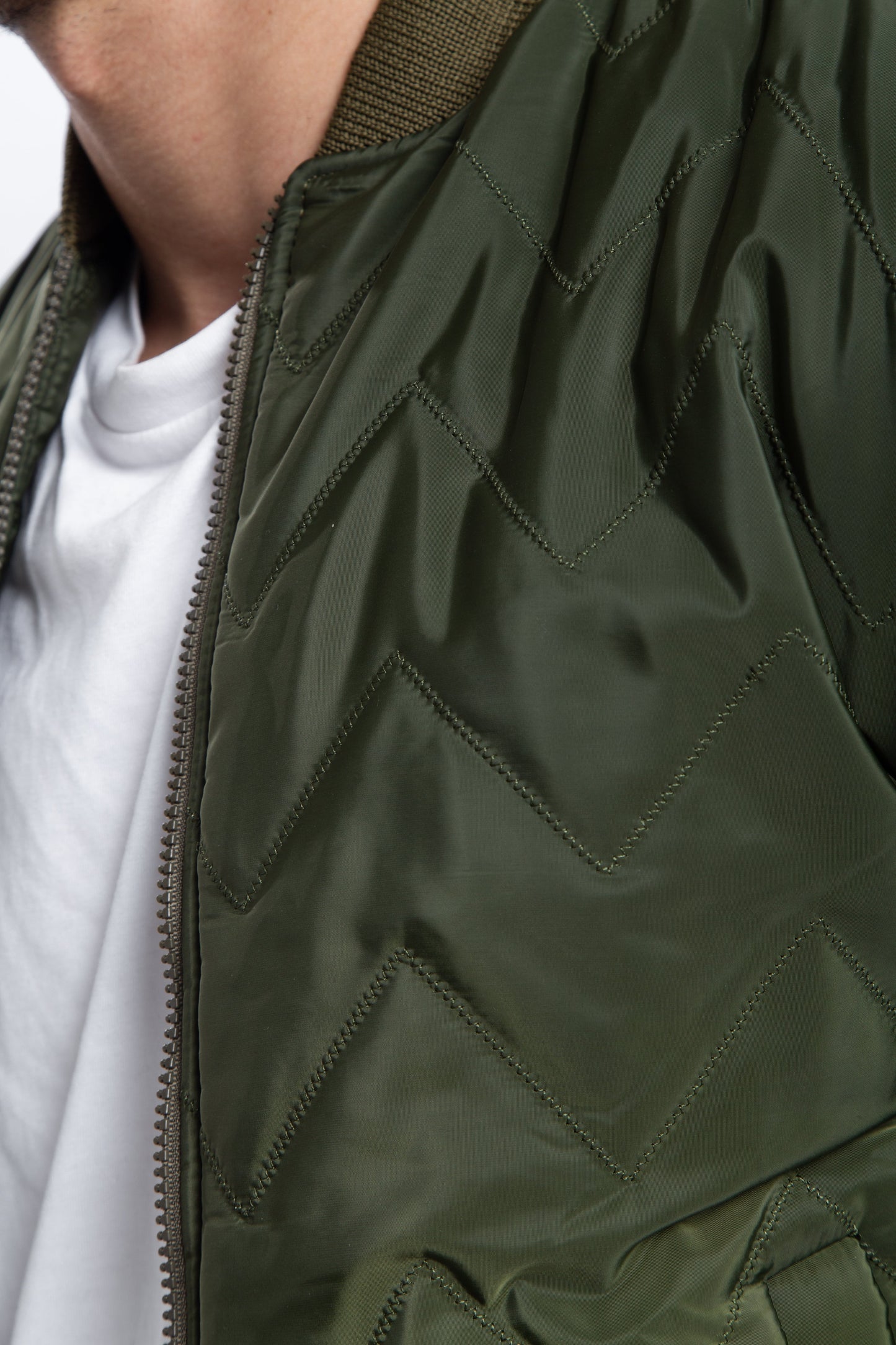 Water proof zigzag bomber jacket