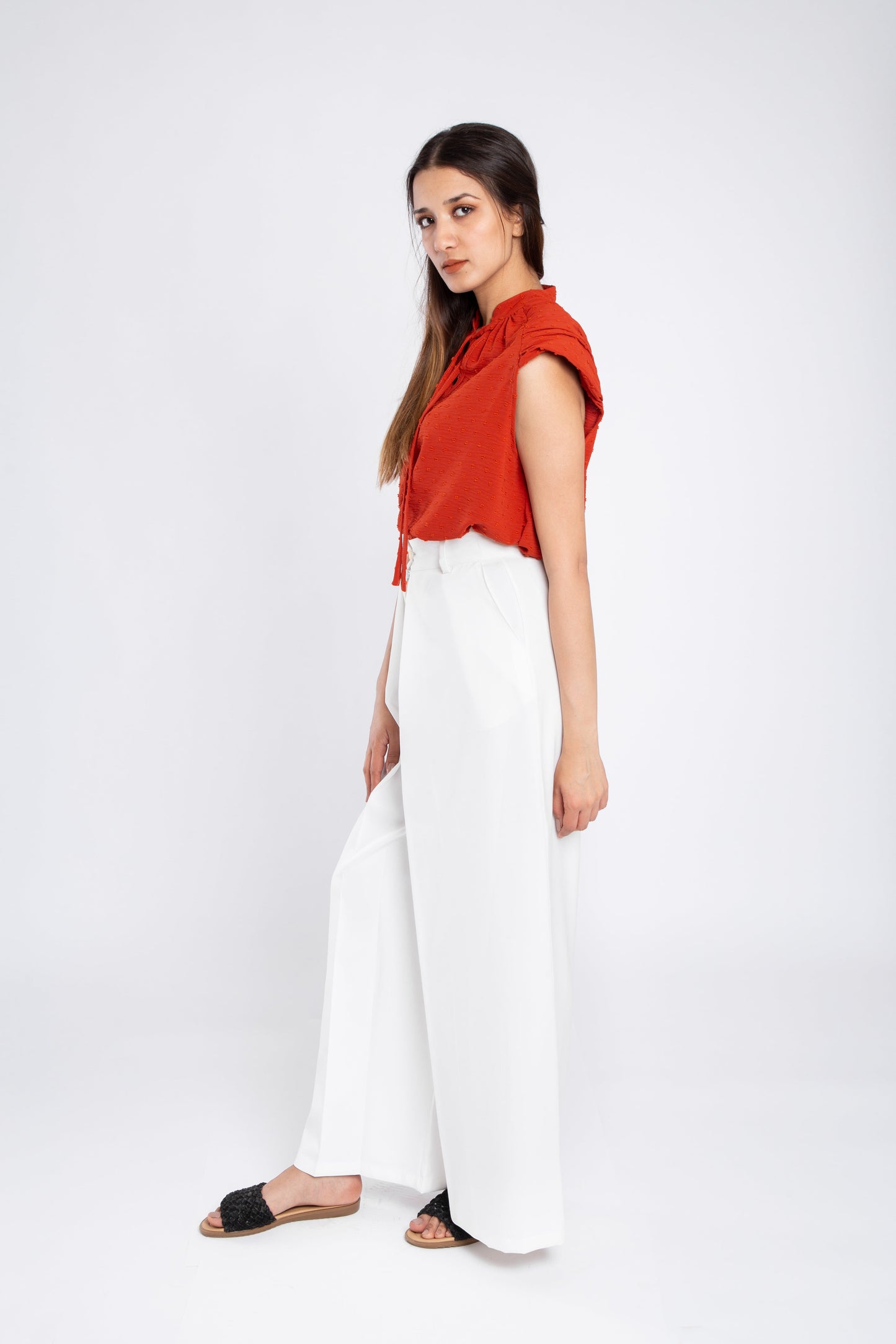 wide leg pant with pleats