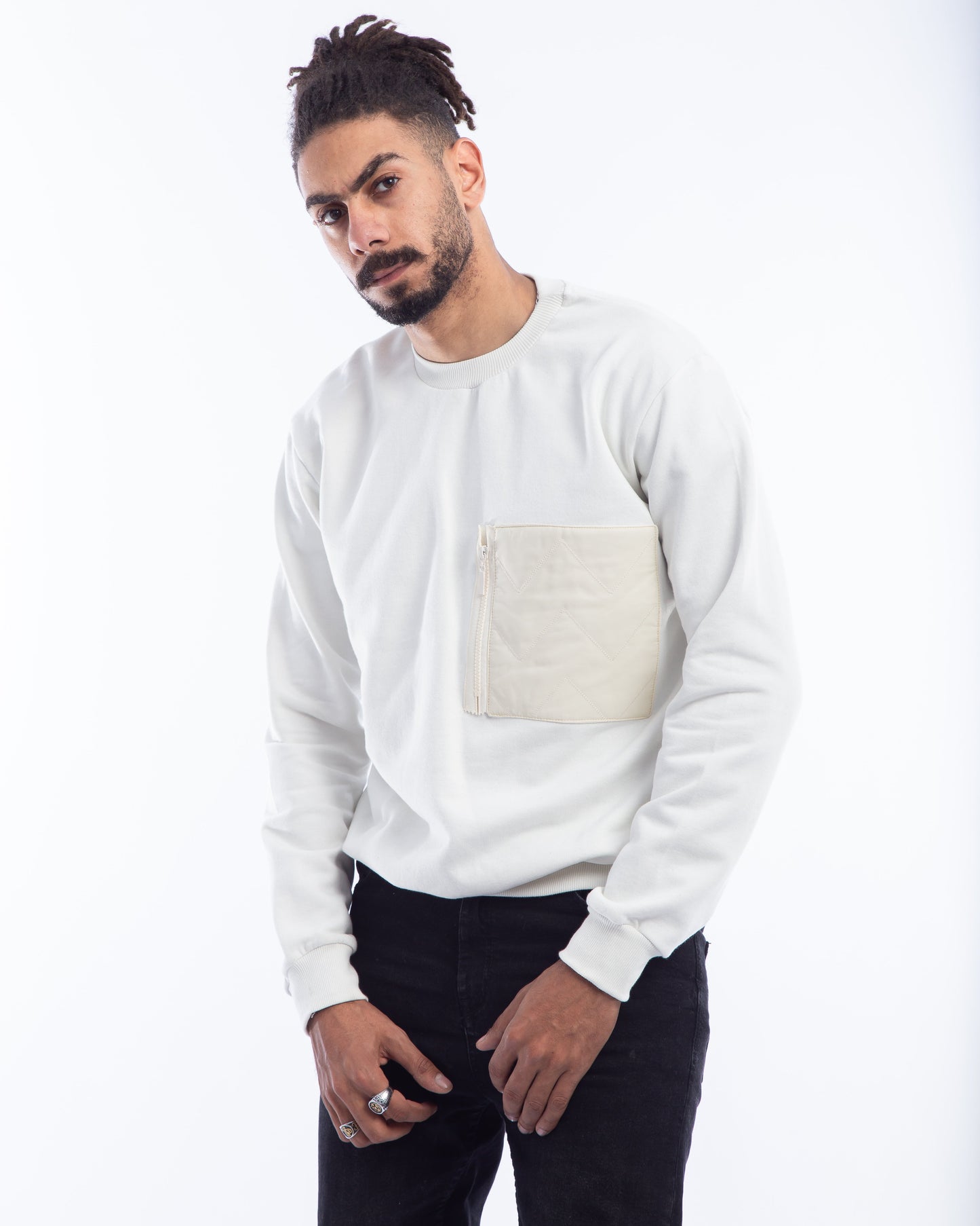 crewneck sweatshirt with waterproof zigzag patch pocket