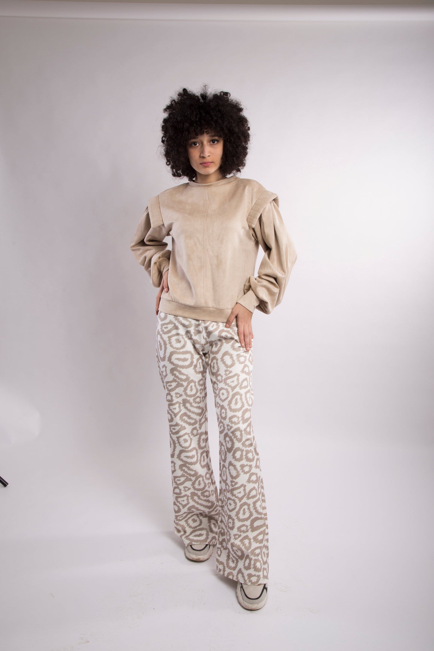 Wide leg pant with animal print