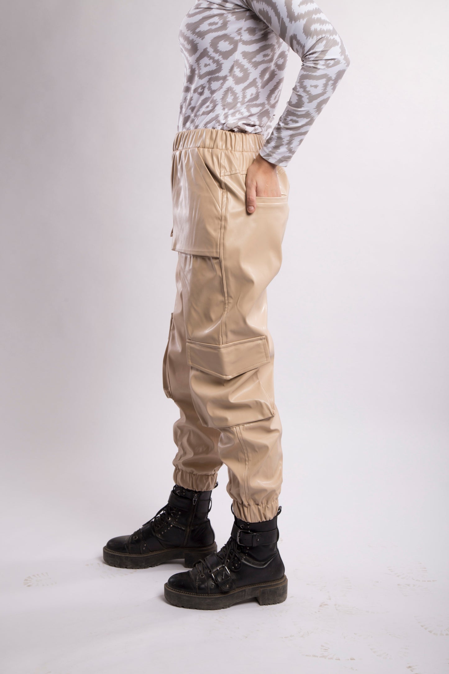 Leather cargo pant