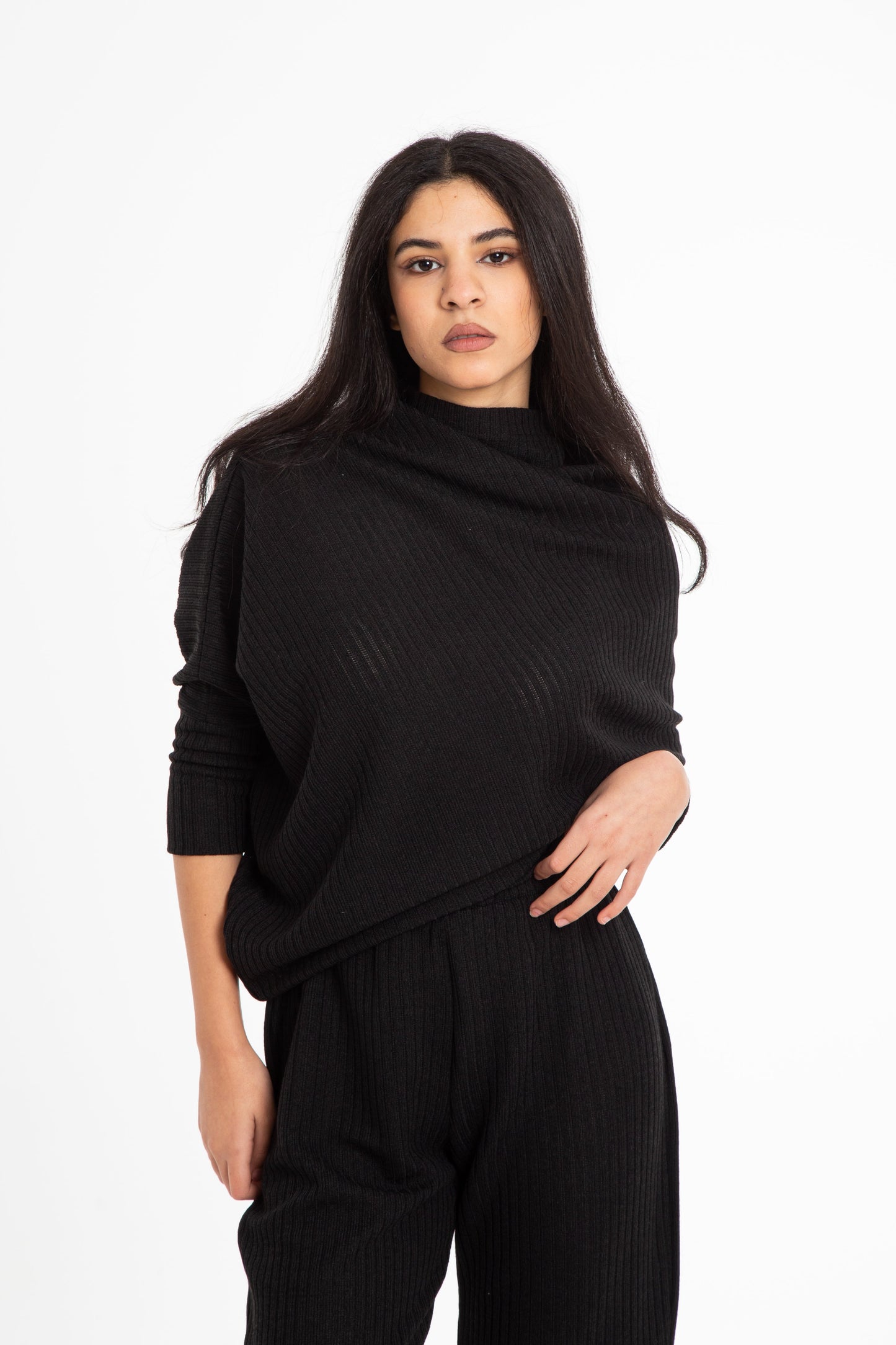 Asymmetric tricot blouse