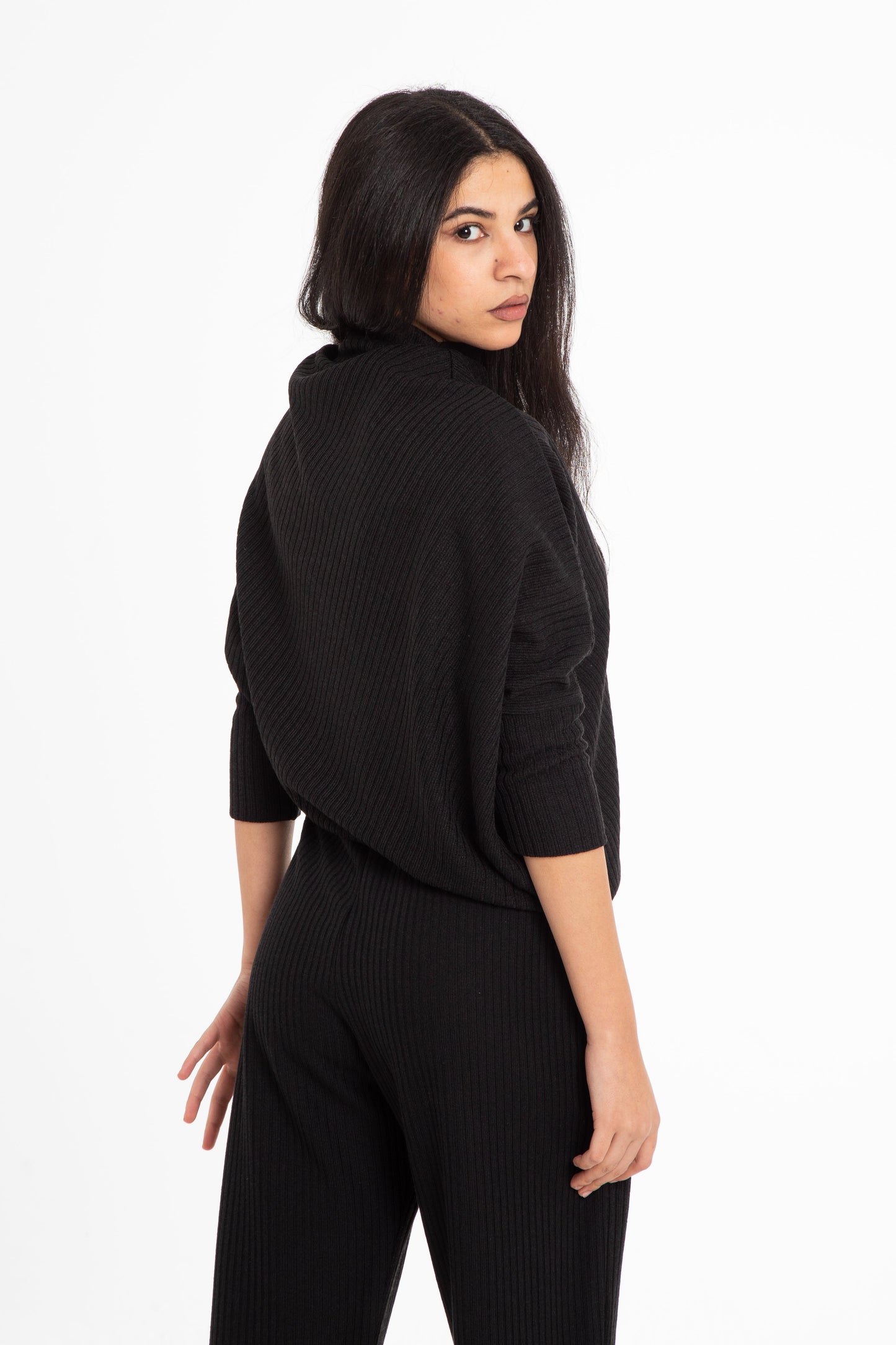 Asymmetric tricot blouse