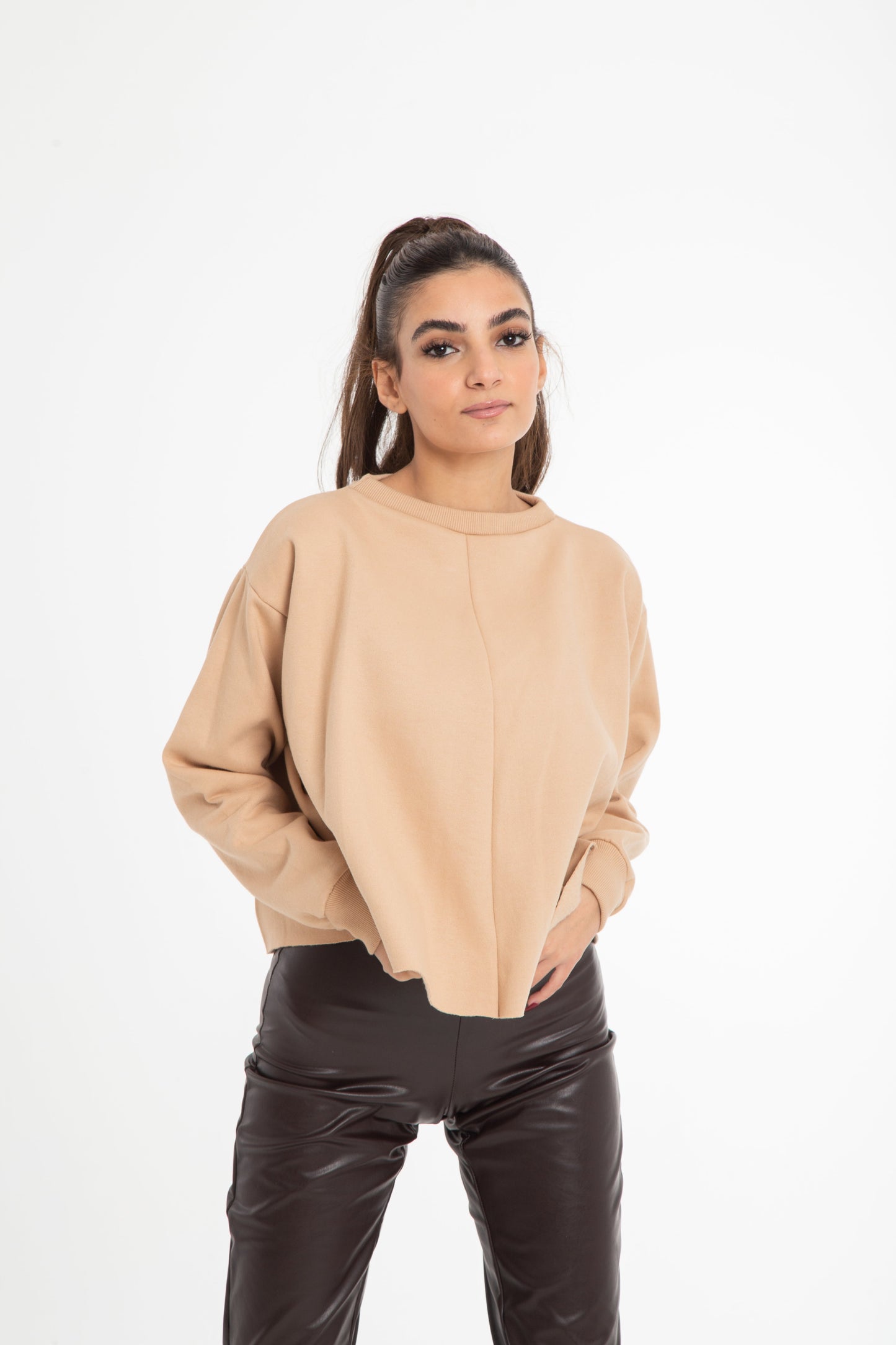 Cropped sweatshirt