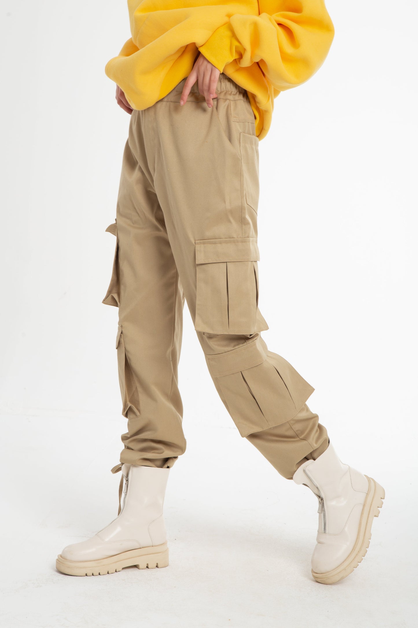 Gabardine Cargo pant